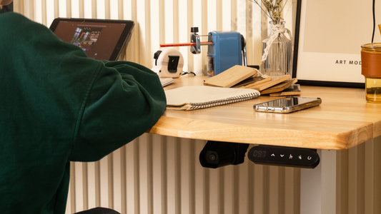 Athena Woody: A Desk with Warmth, Built for Everyone